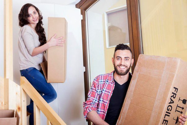 DIY move vs hiring removal services